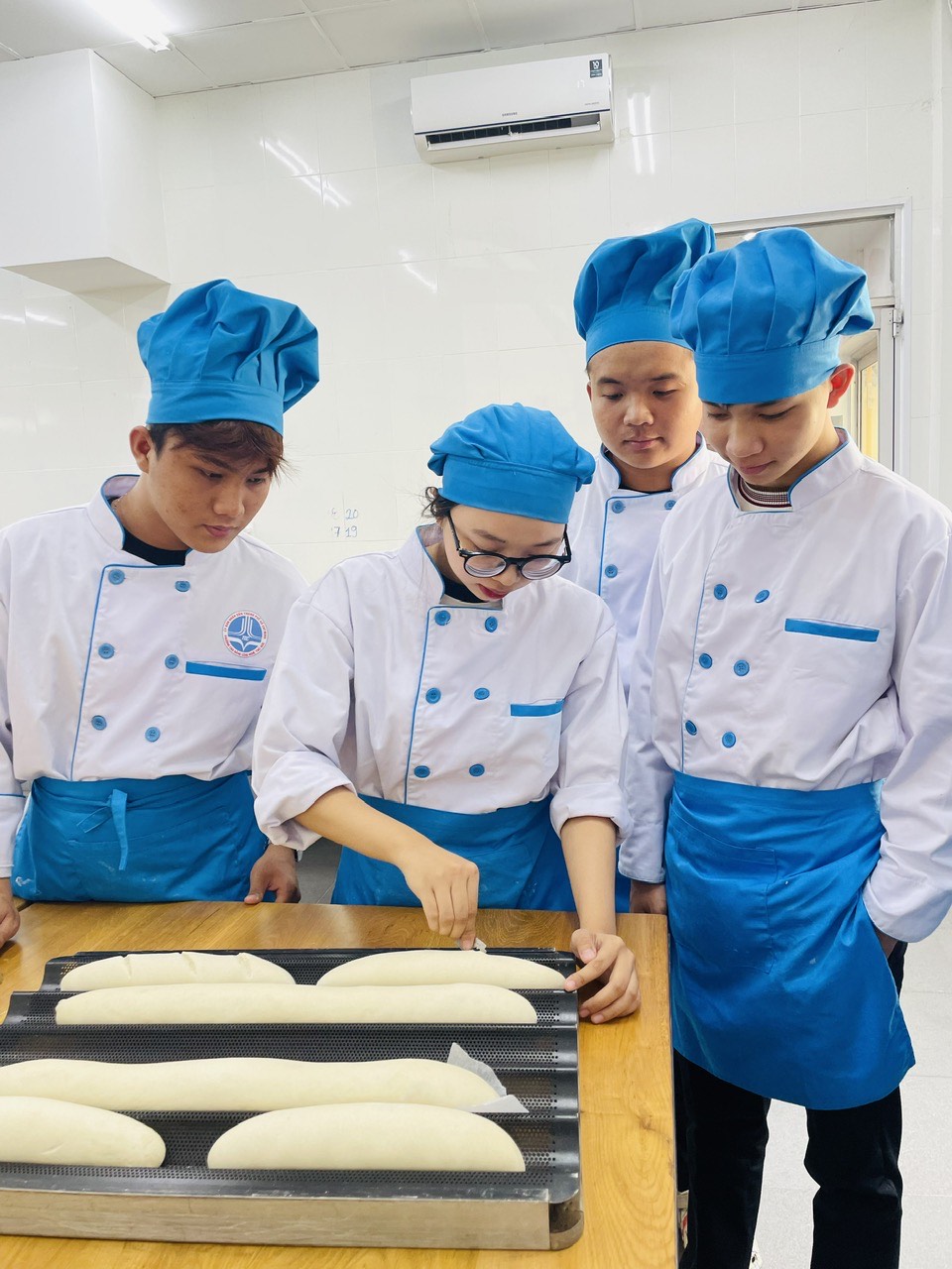 NGÀNH QUẢN TRỊ NHÀ HÀNG